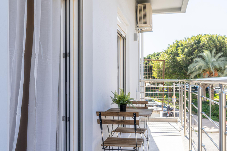 Others 4, Pananos Sq. House I, Crete