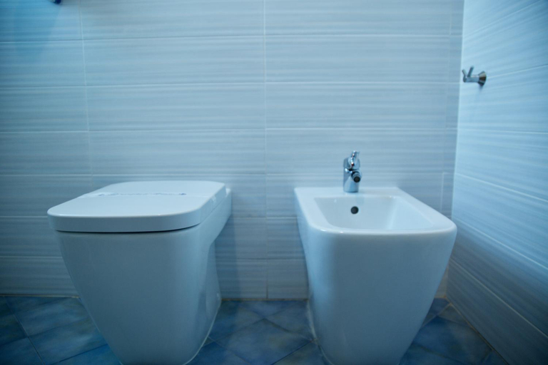 Bathroom 4, Hotel Etoile, Rimini