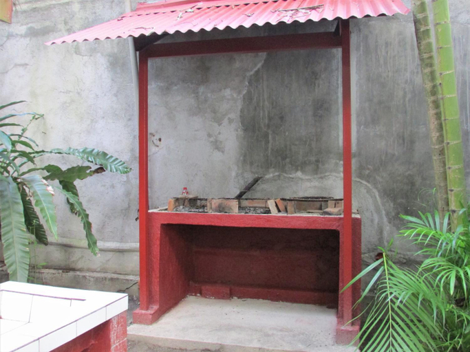 Others 3, Felipa Beach Residence - Jasmine, Dumaguete City