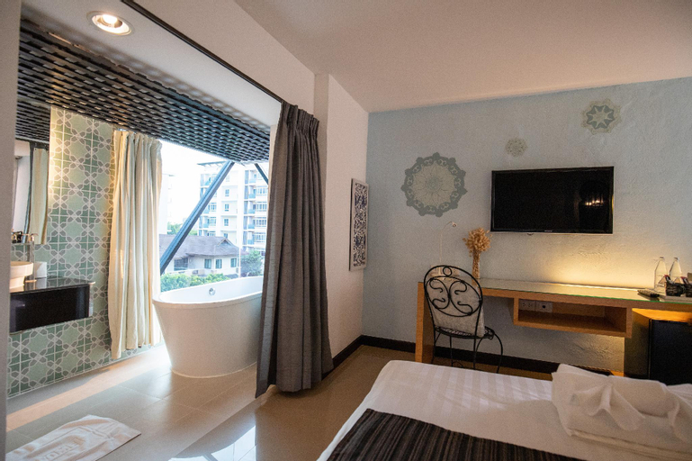 Bedroom 18