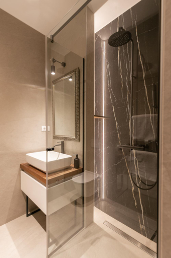 Others 4, Harbour Residence Rooms, Rijeka
