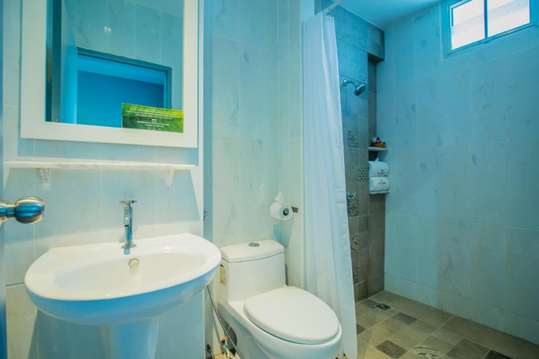 Bathroom 3, The Rubber Hotel Phuket, Pulau Phuket