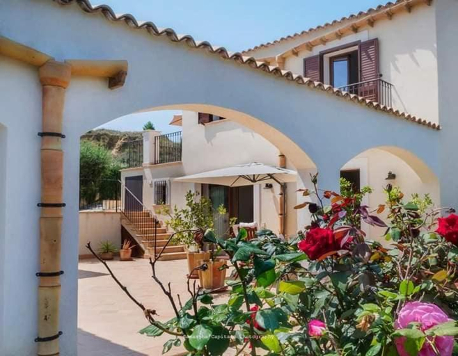 Others 4, Le 3 Rose apartments, Agrigento