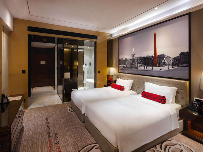 Bedroom 13