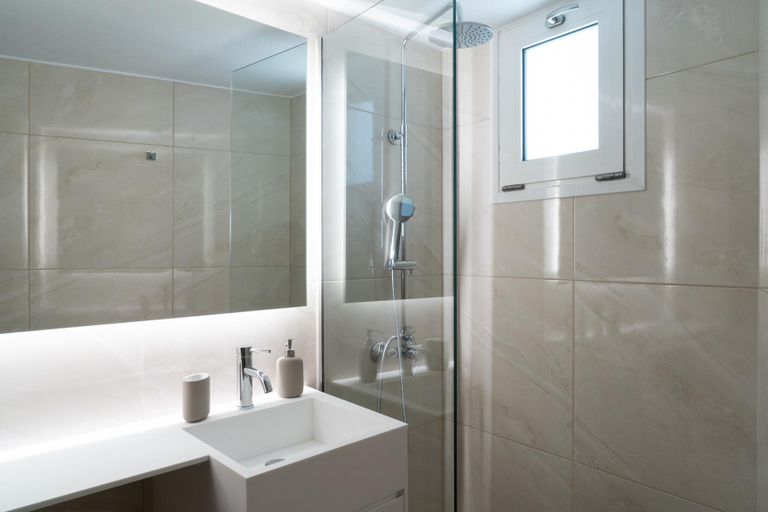 Bathroom 2, Pananos Sq. House I, Crete