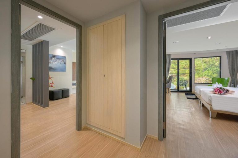 Bedroom 13