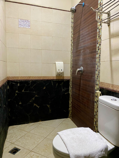 Bathroom 6
