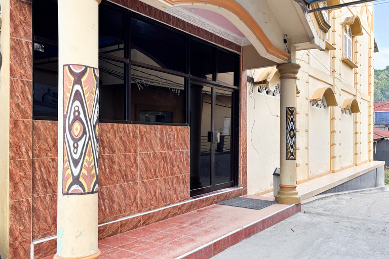 Exterior & Views 2, Hotel Musi Entrop 2 Jayapura RedPartner, Jayapura