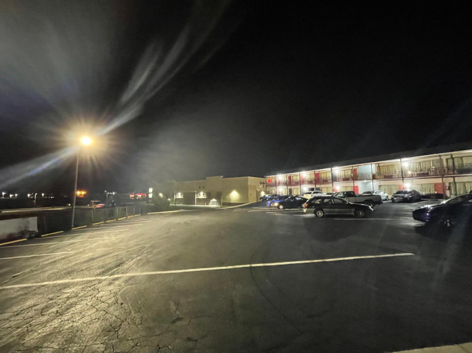 Others 1, Bravo Inn, Washington