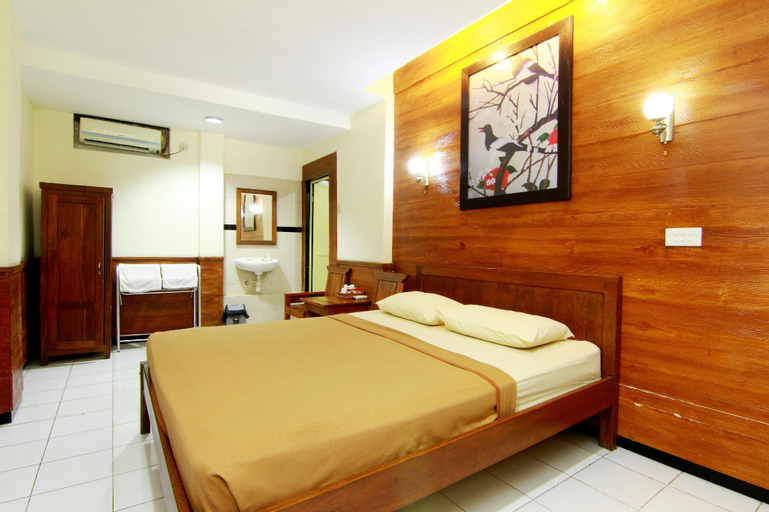 Bedroom 24