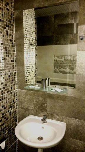 Bathroom, Family hotel Valchanovata Kashta, Batak