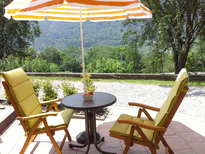 Others 3, Apartment Zadraga, Tolmin