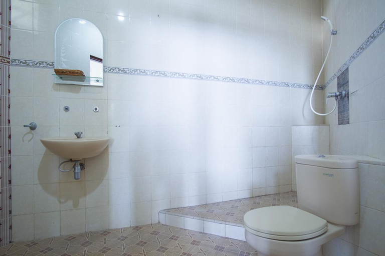 Bathroom 3