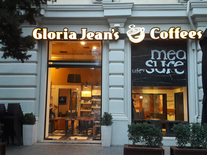 5, COFFEE HOUSE BY THE SEA Apartment 2 bedrooms, Baku