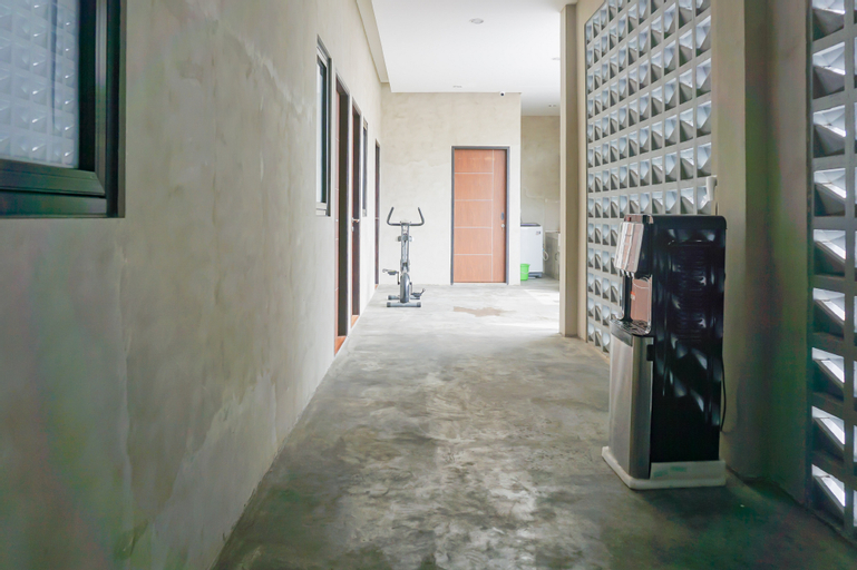 Others 4, RedDoorz Syariah near Gelora Kadrie Oening Samarinda, Samarinda