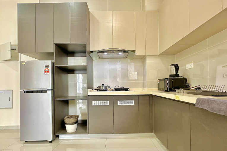 Dining Room 7