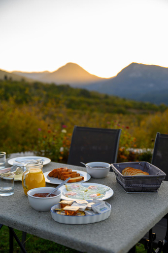 Food & Drinks 4, Papigiotis Hotel, Epirus