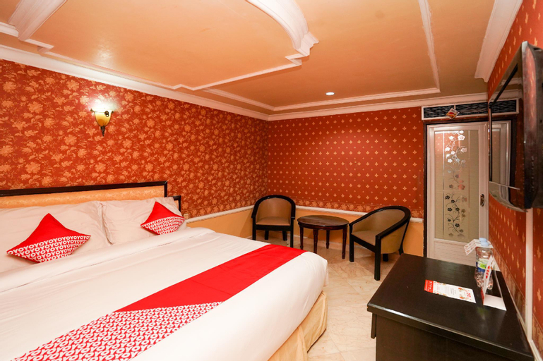 Bedroom 13