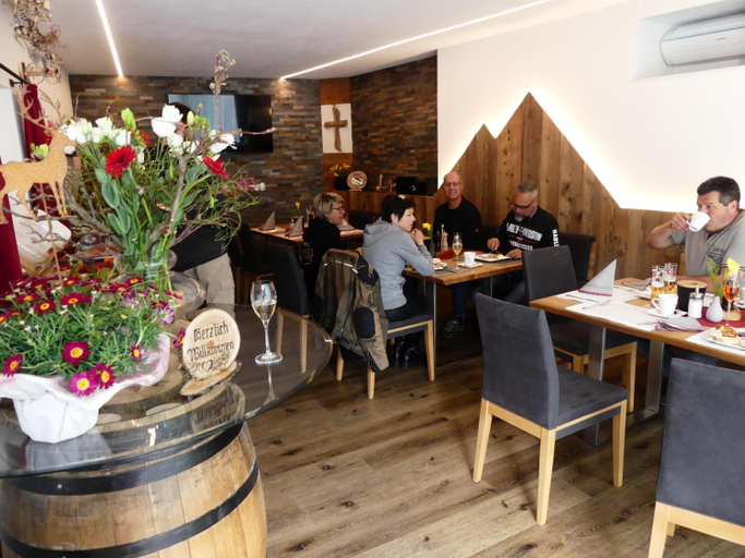 Food & Drinks 2, Chalet Claudia, Bludenz