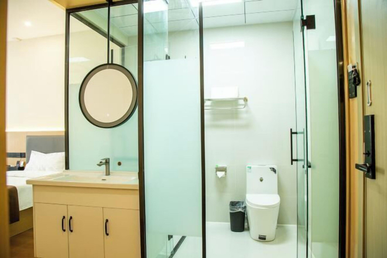 Bathroom 2, Quzhou Ying Hotel, Handan