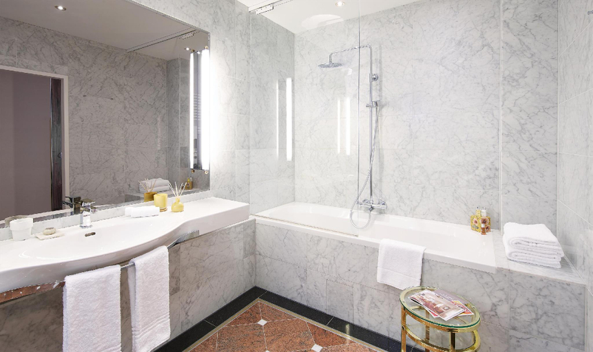 Bathroom 4, Living Hotel an der Oper, Wien