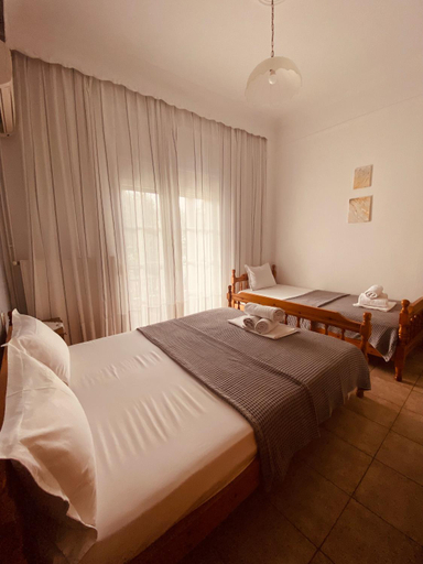 Others 5, Garden Guesthouse, East Macedonia and Thrace