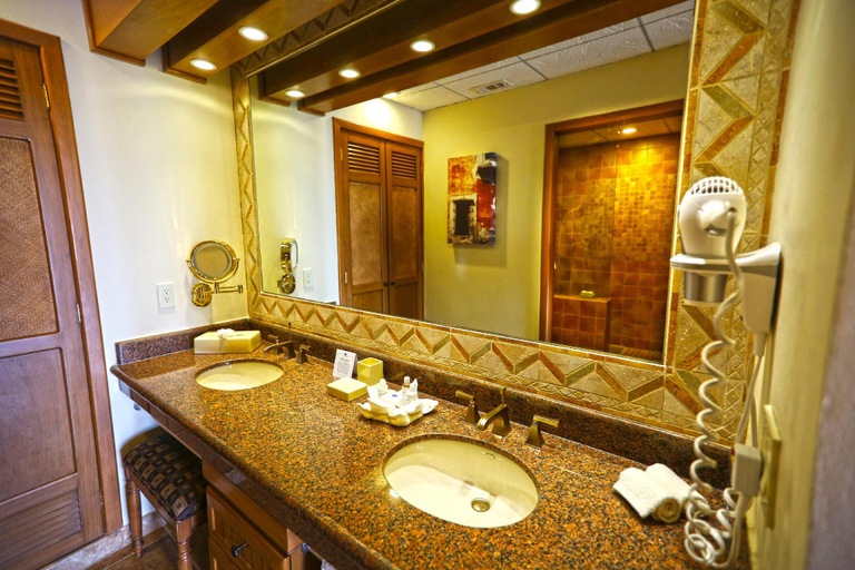 Bathroom 4