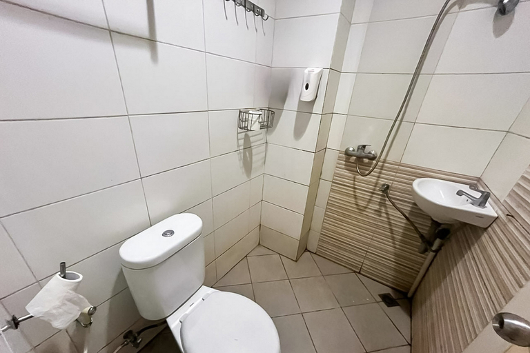 Bathroom, Kostel 99 Pangkal Pinang RedPartner, Central Bangka
