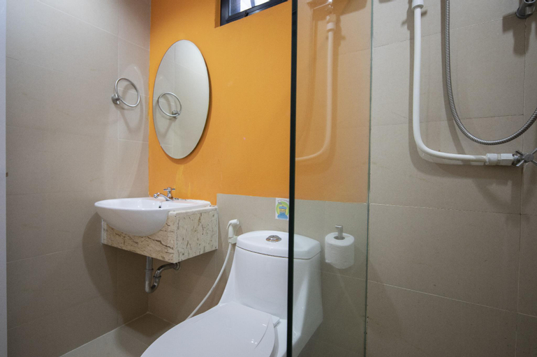 Bathroom 6