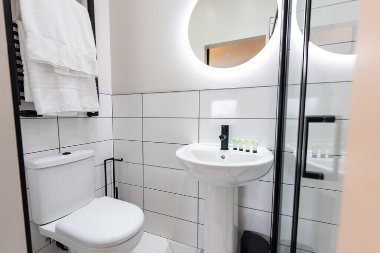 Bathroom 3, Home at 42 Arkles Lane, Sefton