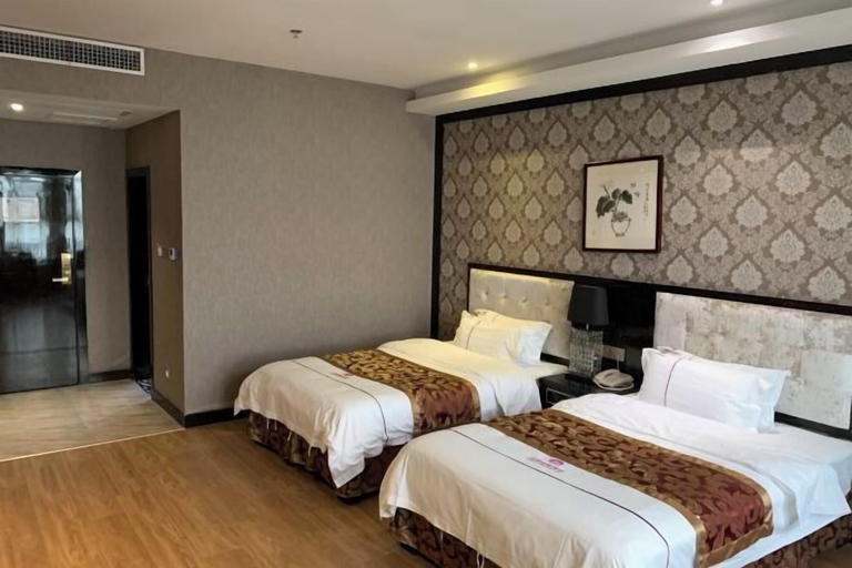 Bedroom 3, Tongcheng Wanquan International Hotel, Xianning