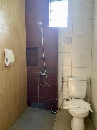 Bathroom 8