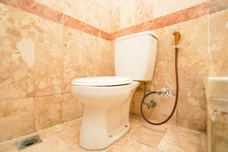 Bathroom 5