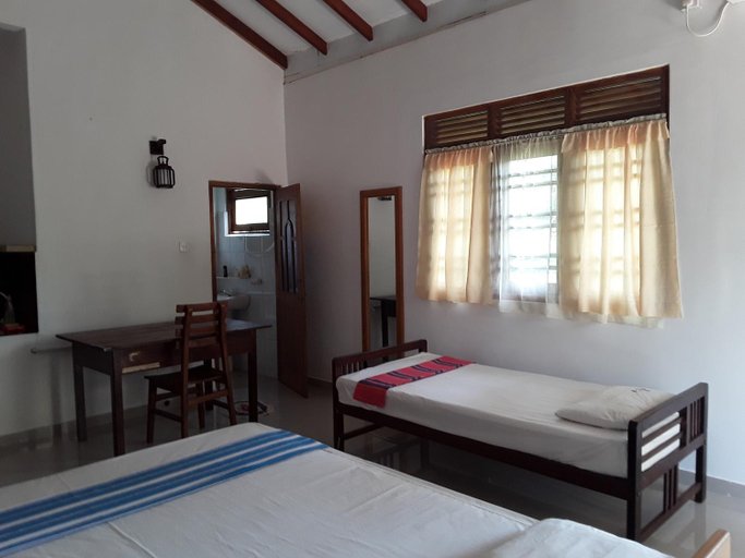 Others 3, The Bamboo Leaf Apartment, Hikkaduwa