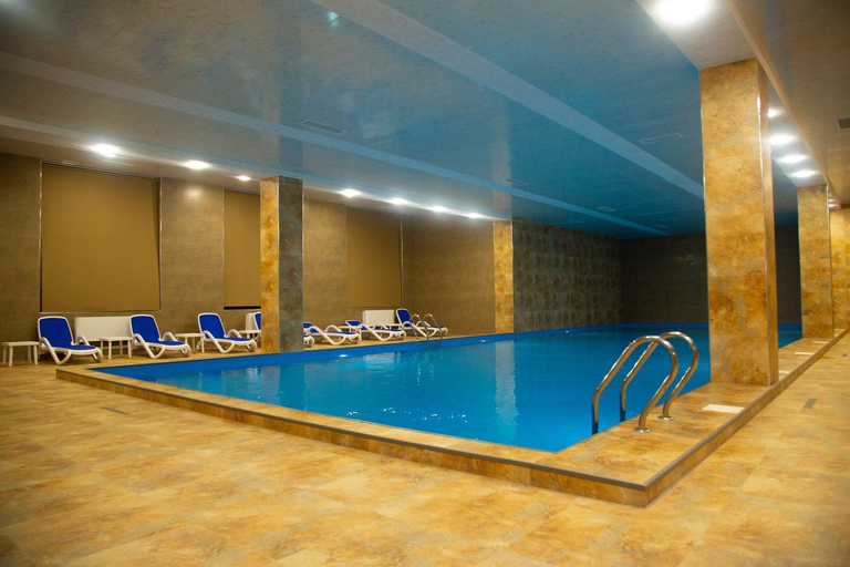 4, Sunday apart hotel