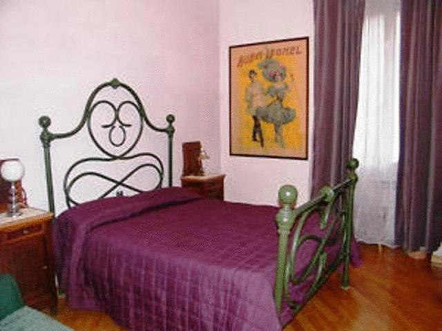 Others 4, Vacanze Romane, Rome