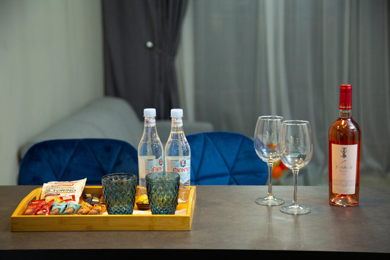 3, Sunday apart hotel