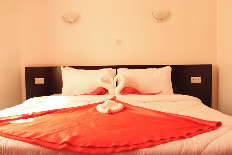 Bedroom 3, Global Hotels & Suites Kitengela, Kajiado East