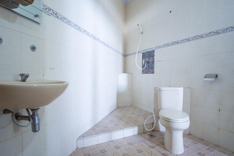 Bathroom 6