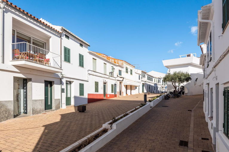 Others 3, Villa La Plaza by Escape Home, Baleares