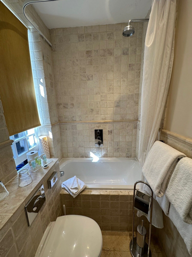 Bathroom 6