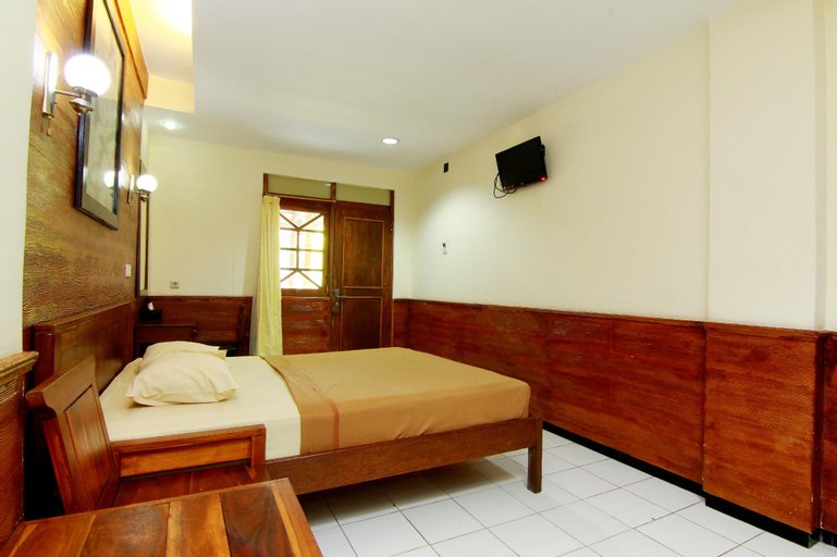 Bedroom 14