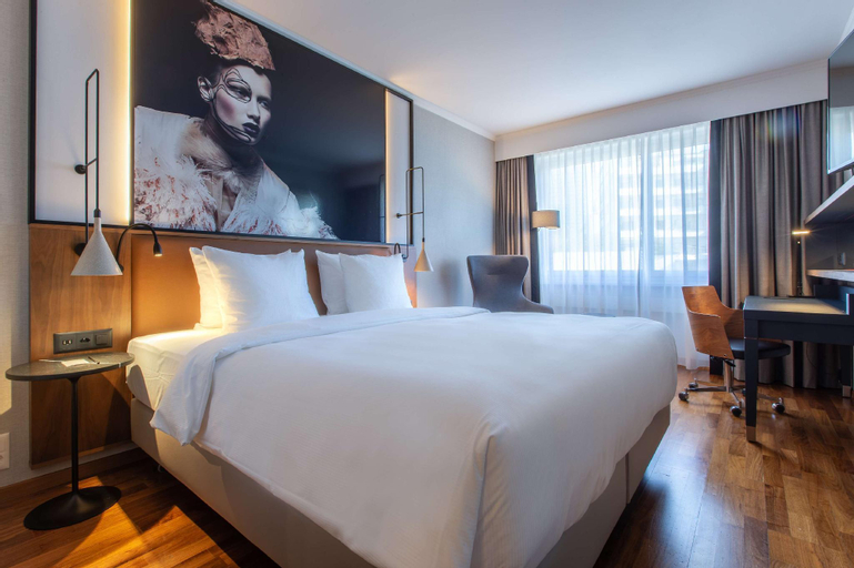 Bedroom 26