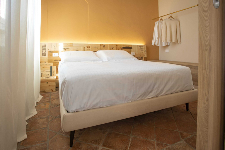 Bedroom 5, PALAZZO RATTI BOUTIQUE ROOMS, Cuneo