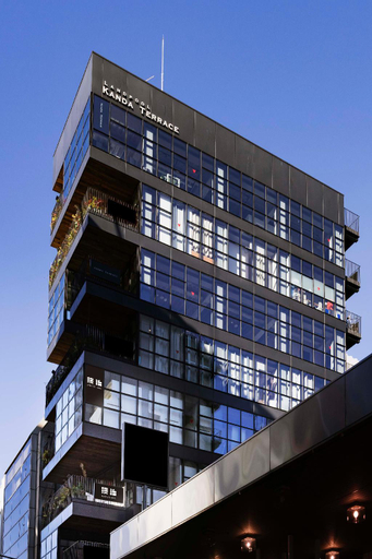 Exterior 5
