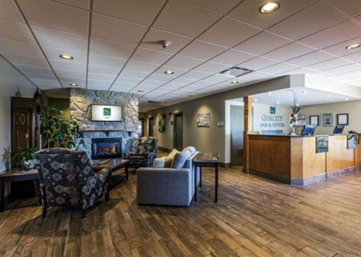 Public Area 2, Quality Inn & Suites, Matane