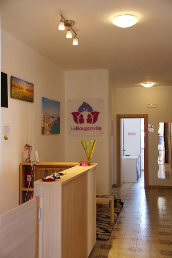 Others 5, Le Bouganville, Foggia
