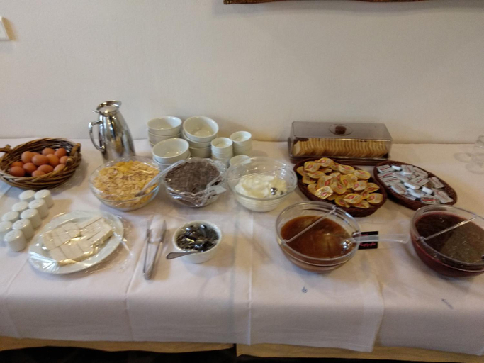 Food & Drinks 5, Papigiotis Hotel, Epirus