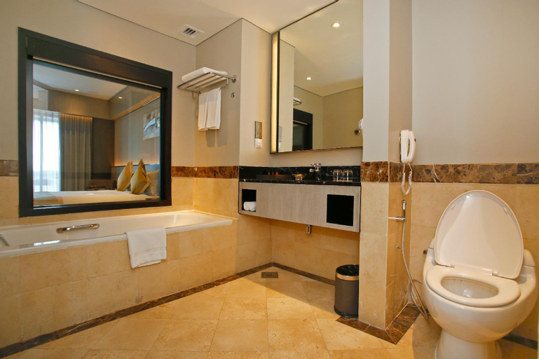 Bathroom 20