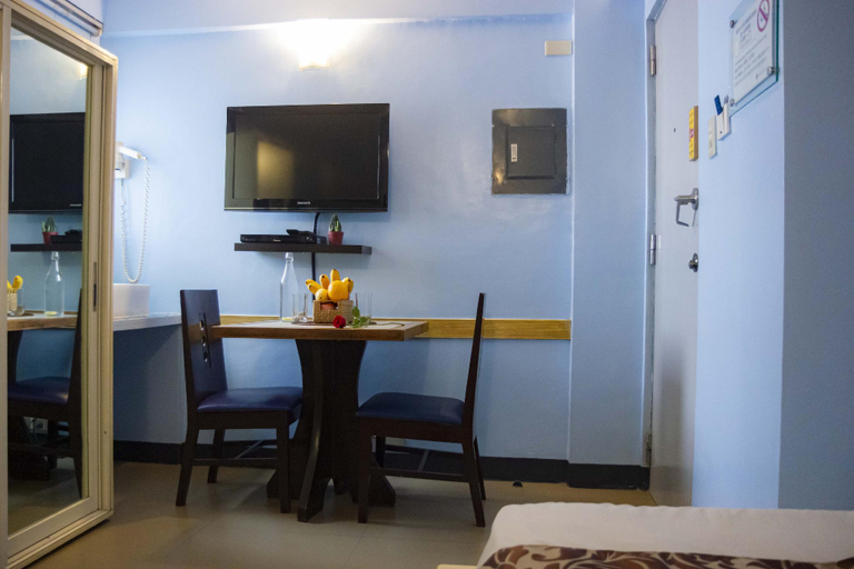 Others 5, Franchise One Hotel 7430, Makati City